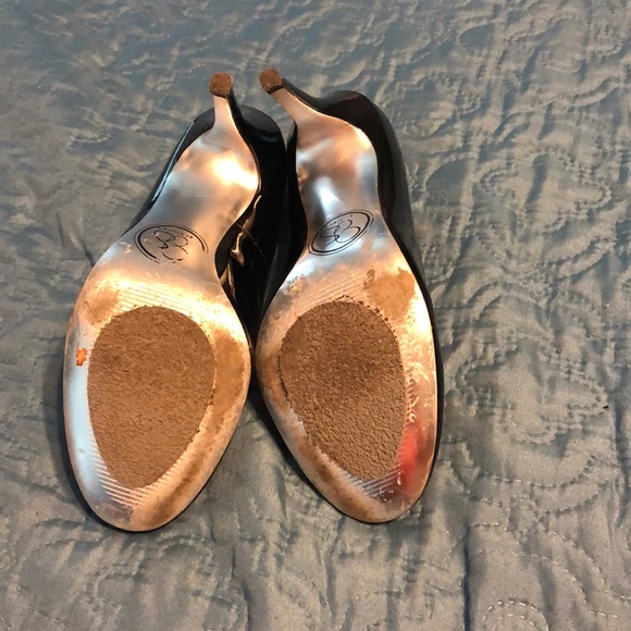 Pumps - Picture 3 of 3